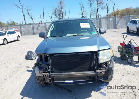 2010 Ford Escape Xlt from USA, damaged, VIN 1FMCU9D74AKA78960